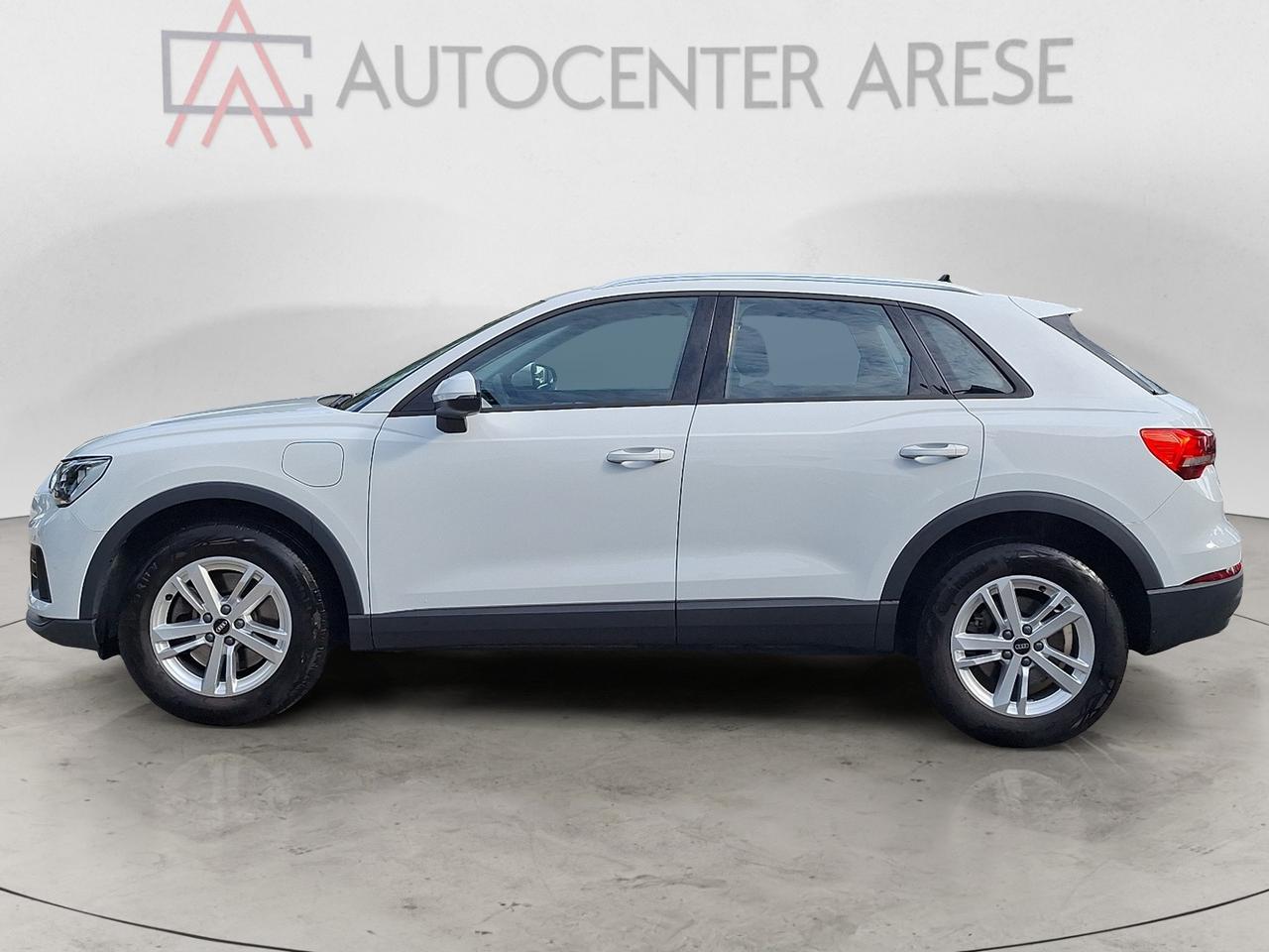 Audi Q3 45 1.4 tfsi e Business s-tronic
