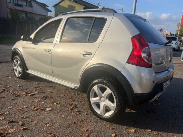 DACIA Sandero Stepway 1.6 8V GPL 85CV