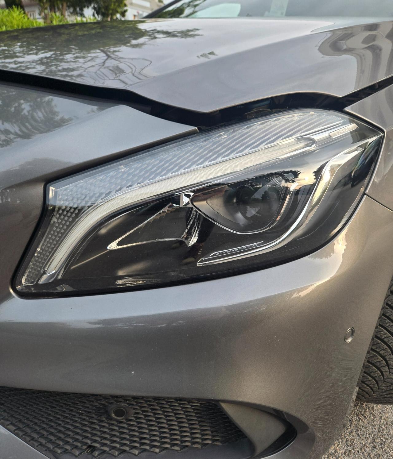 Mercedes-benz A 200 AMG-Line Sport
