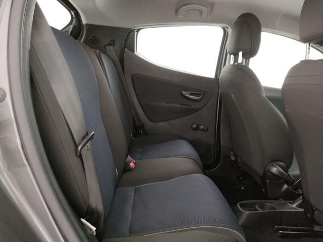 LANCIA Ypsilon 1.2 69 CV 5 porte S Momodesign