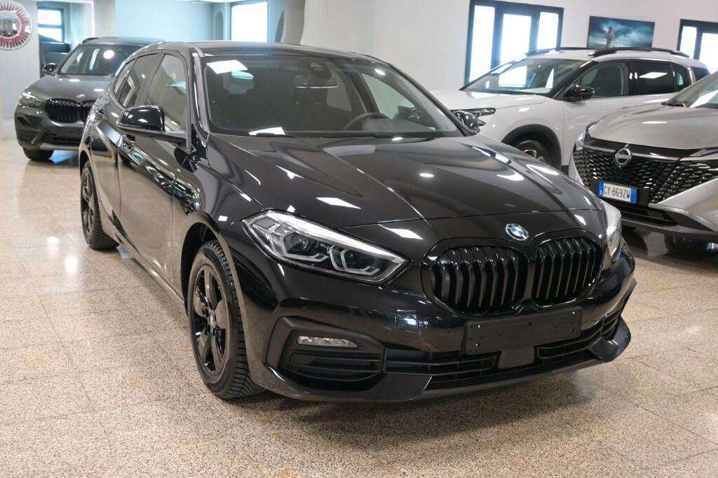 BMW 116D 115CV STEPTRONIC BUSINESS ADVANTAGE ( FARI LED - CRUISE - NAVI - MIRROR - PDC )