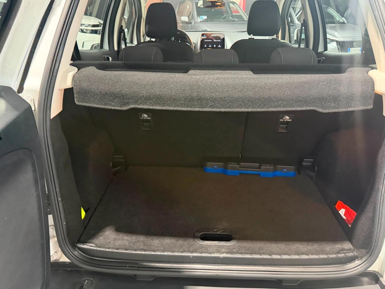 Ford EcoSport Benzina Manuale titanium Neopatentati