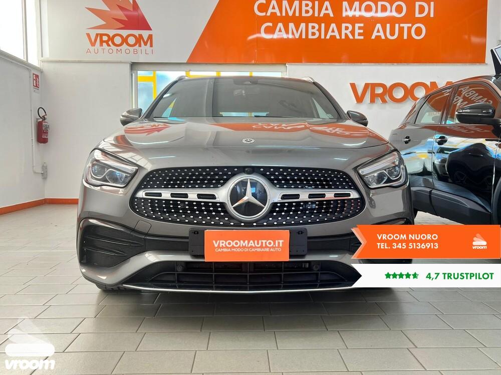 MERCEDES GLA (H247) GLA 200 d Automati...