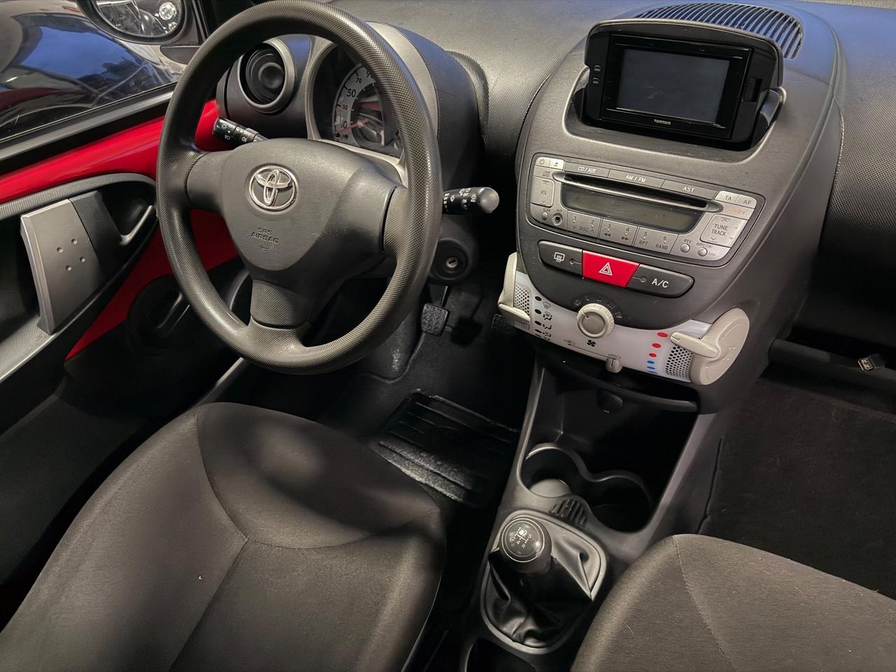 Toyota Aygo 1.0 12V VVT-i 5 porte Active Connect