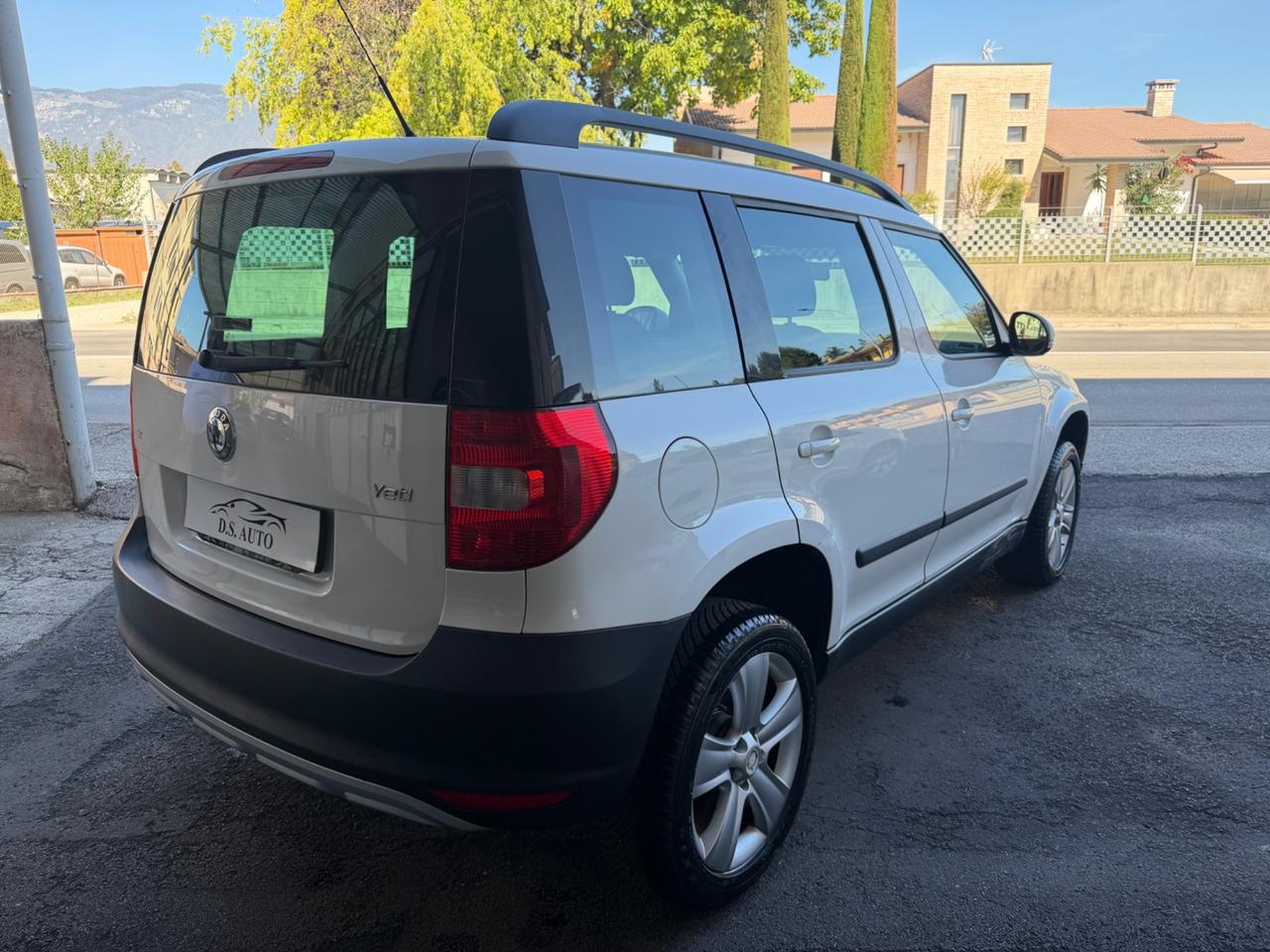 Skoda Yeti 1.2 TSI Experience Neopatentati