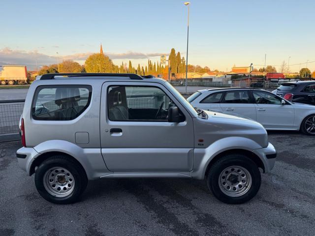SUZUKI Jimny 1.3i 16V cat 4WD JLX Special