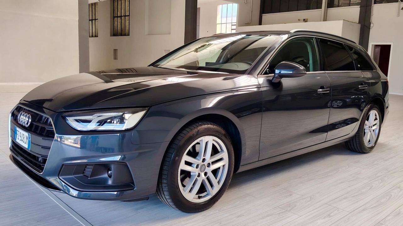 AUDI A4 2.0 AVANT 35 TDI S-TRONIC 163CV - FULL LED