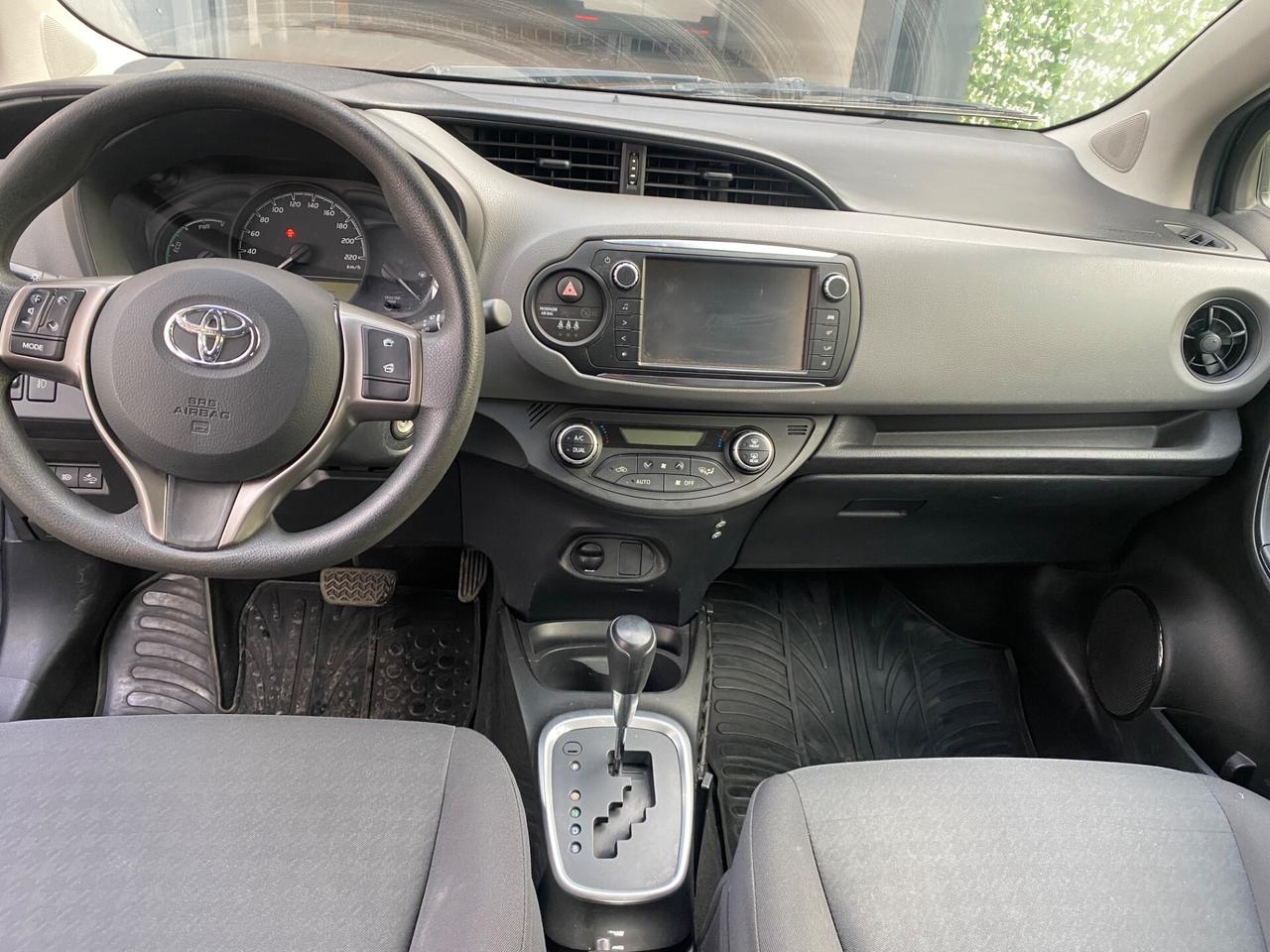 Toyota Yaris 1.5 Hybrid 5 porte Active