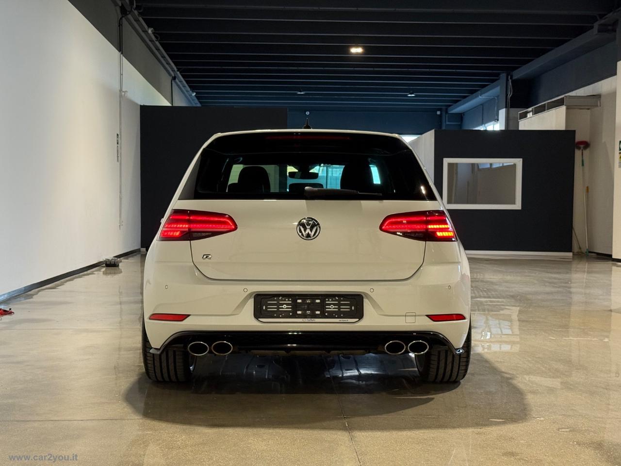 VOLKSWAGEN Golf R 2.0 TSI DSG 4MOTION 5p. BMT