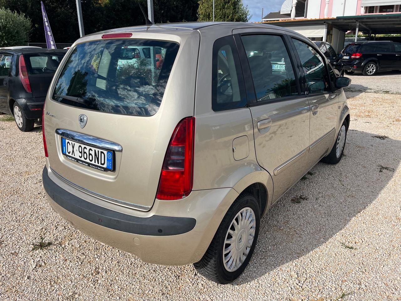 LANCIA MUSA 1.4 AUTOMATICA - METANO