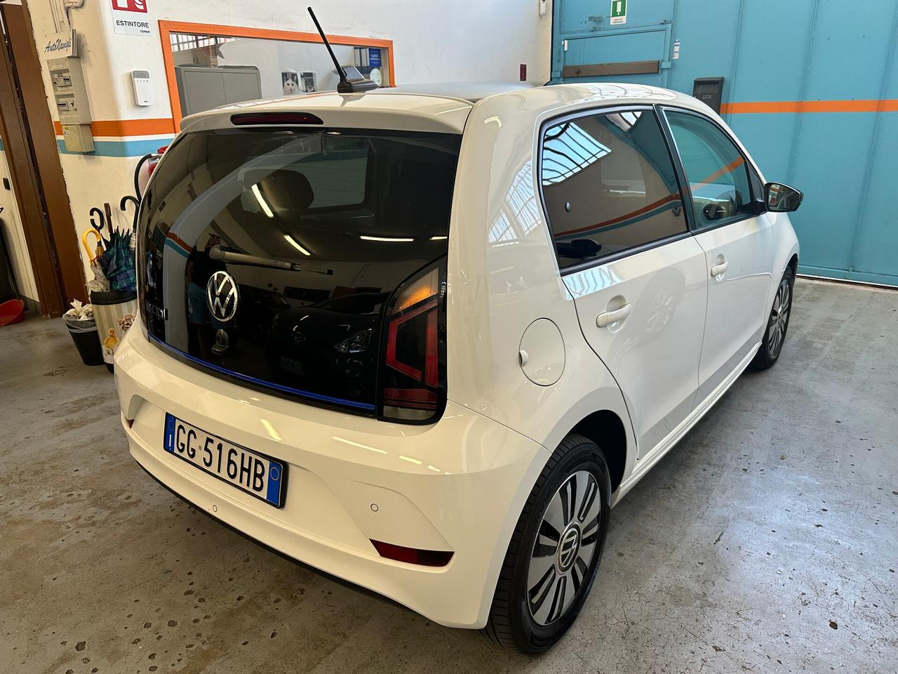 Volkswagen up! e-up! 82 CV