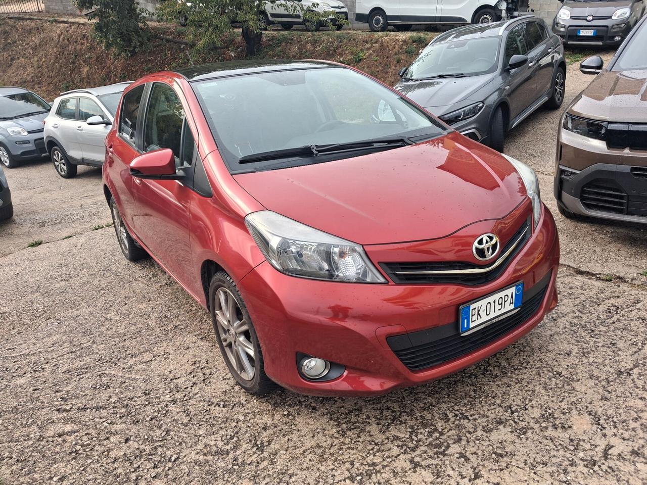 Toyota Yaris 1.3 5 porte Lounge