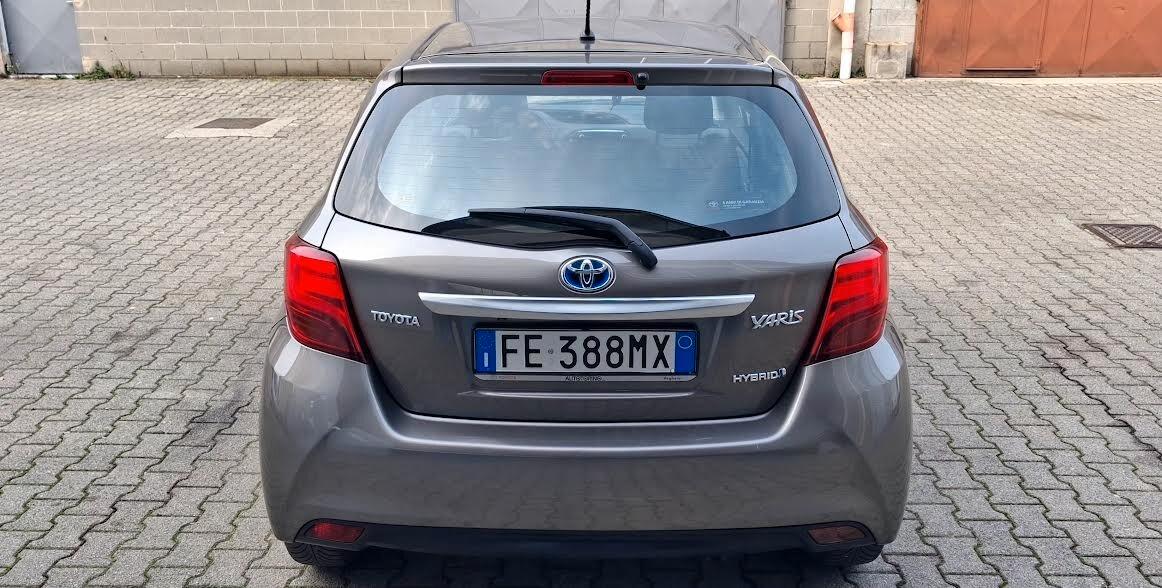 Toyota Yaris 1.5 Hybrid 5 porte Active