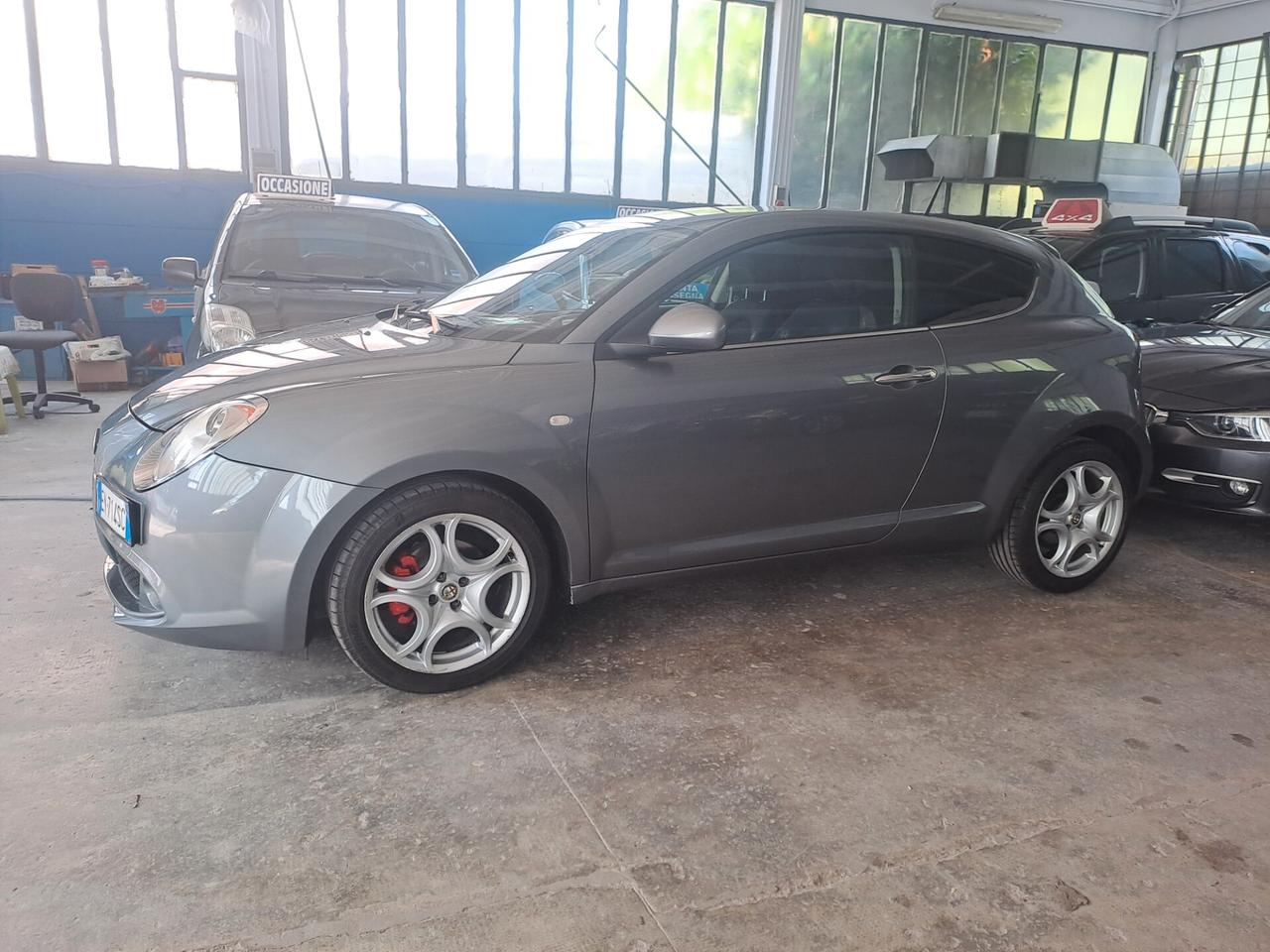 Alfa Romeo MiTo 1.4 T 120 CV Distinctive Premium Pack