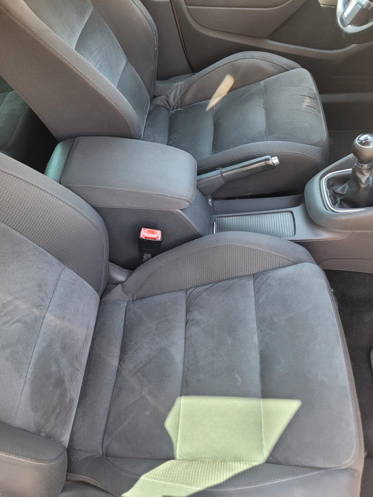 Volkswagen Golf 2.0 TDI 140CV DPF 5p. Highline