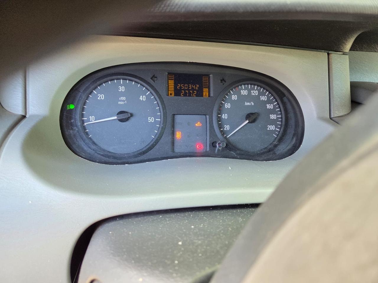 OPEL VIVARO 2.5 CDTI 9 POSTI