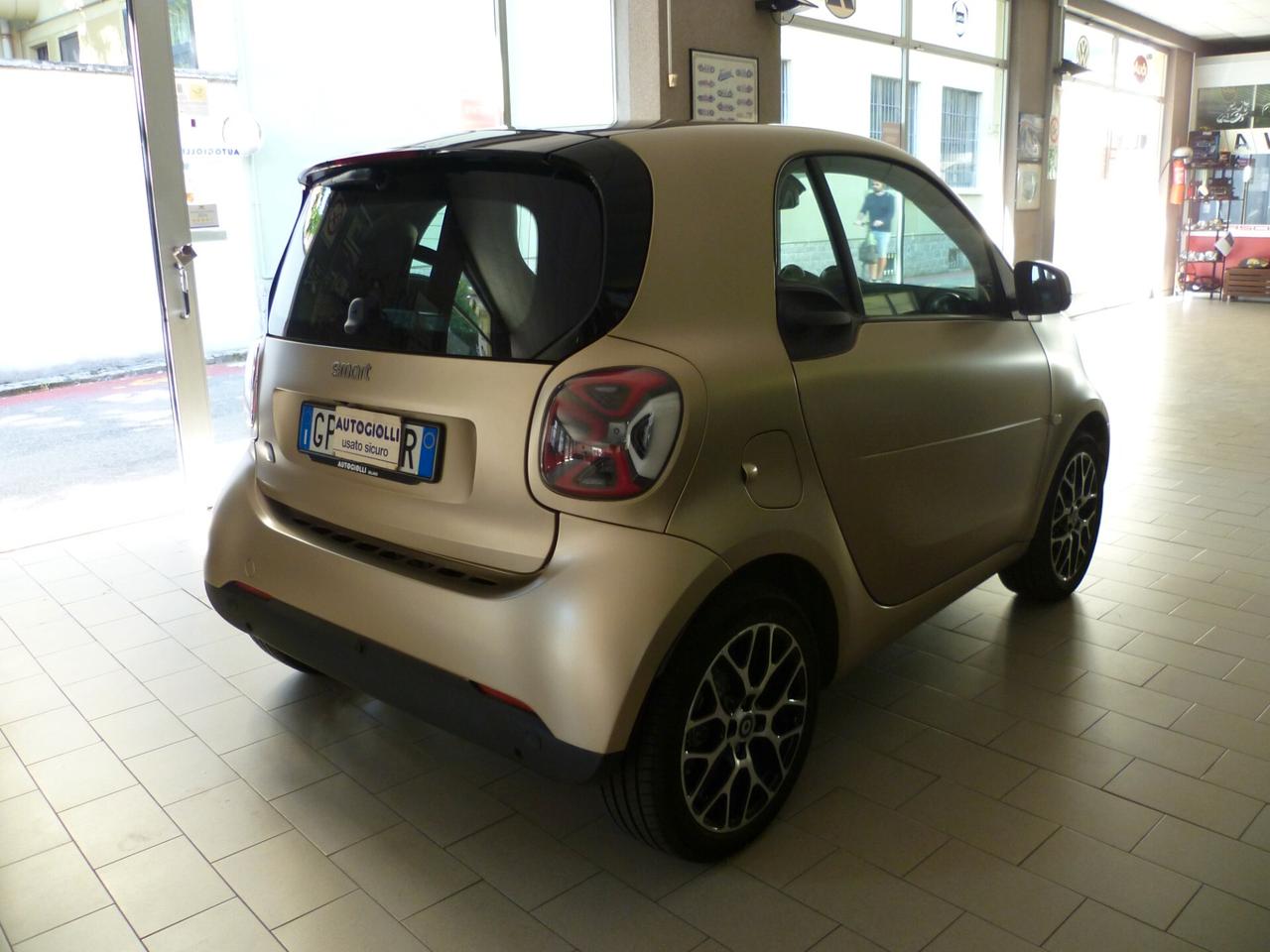 Smart ForTwo EQ Racingold (22kW)