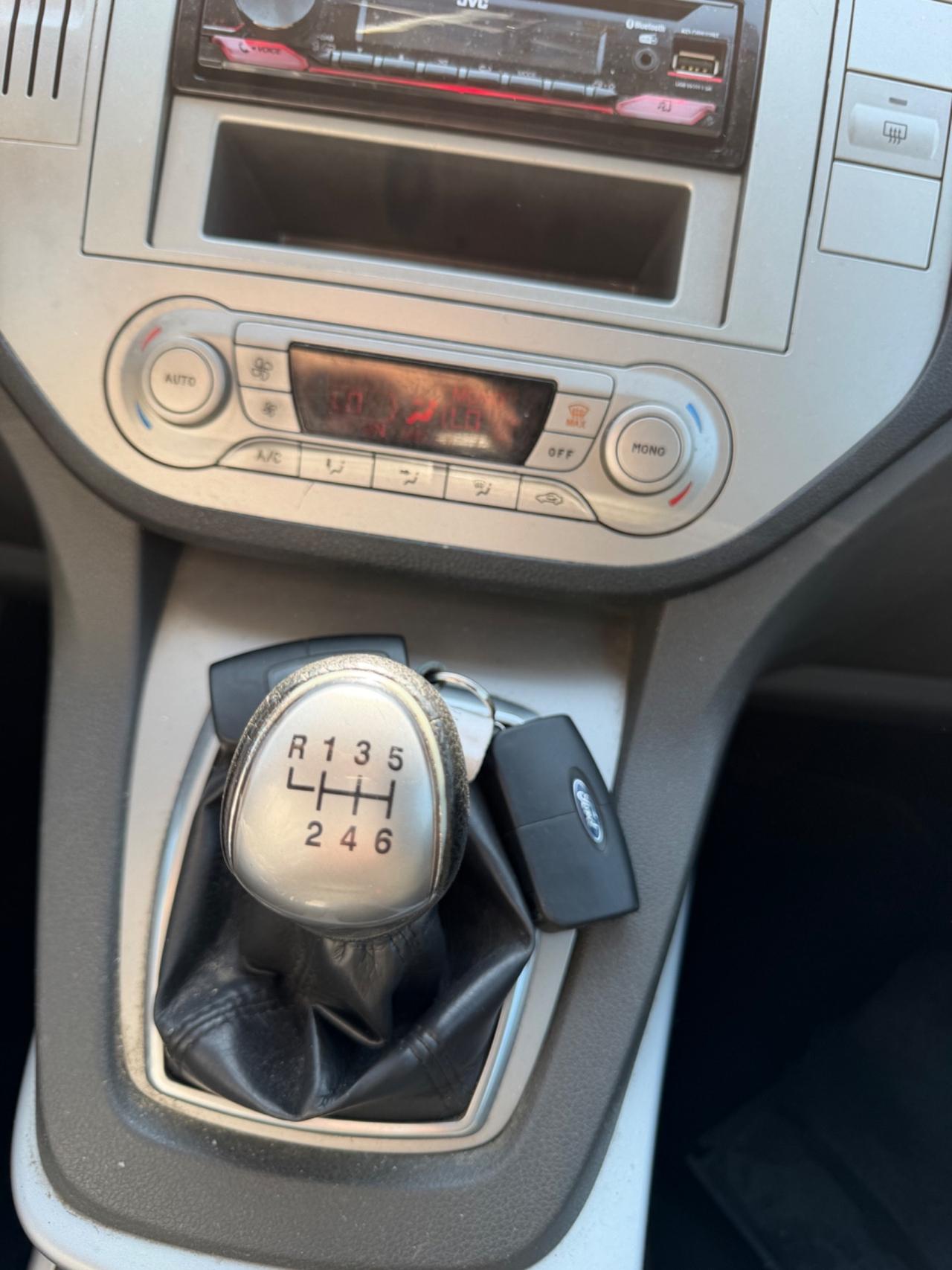 Ford Kuga 2.0 TDCi 136 CV 2WD Titanium DPF