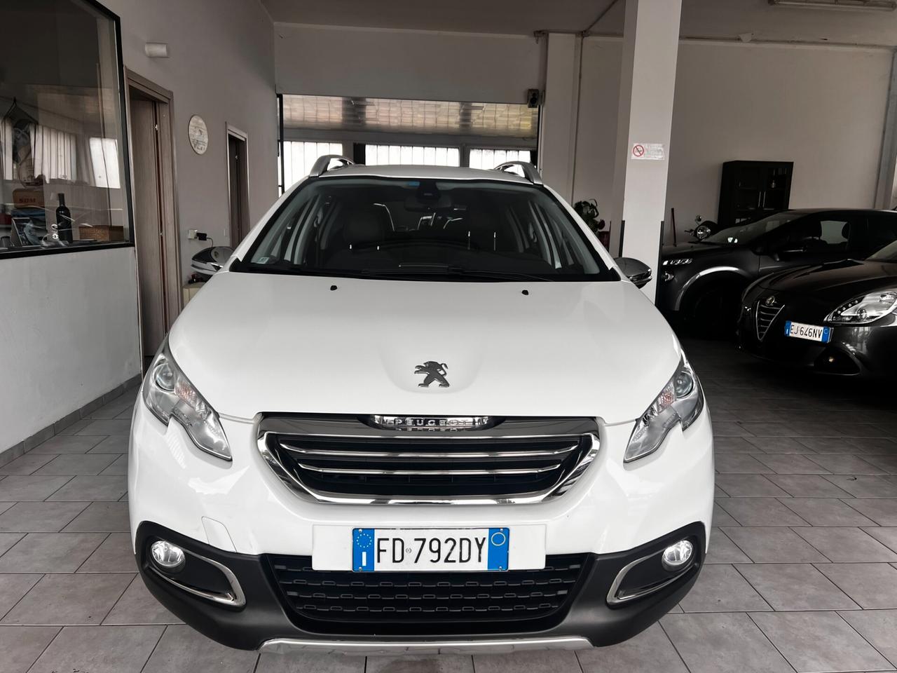 Peugeot 2008 BlueHDi 120 S&S Allure
