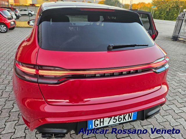 PORSCHE Macan 2.0 T