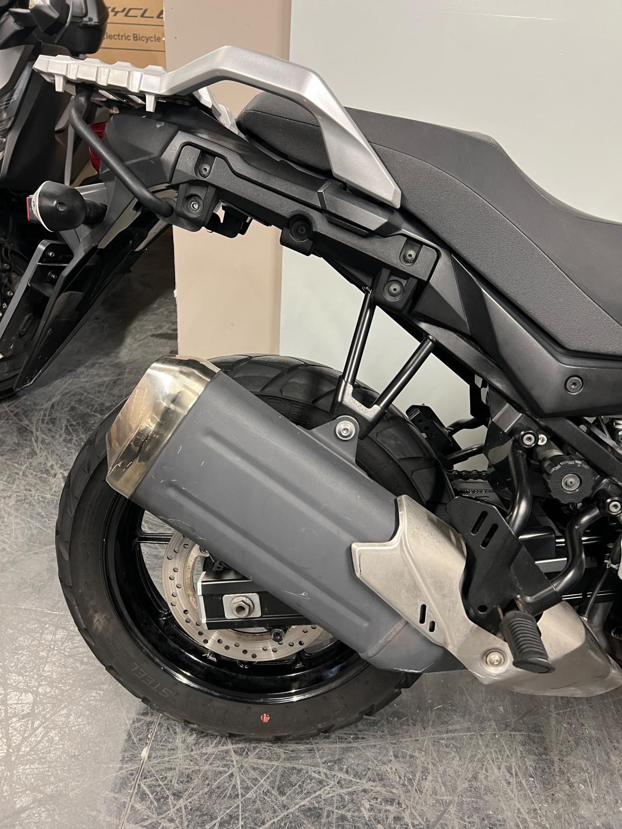 Suzuki V Strom DL 650 Sport adventure tourer