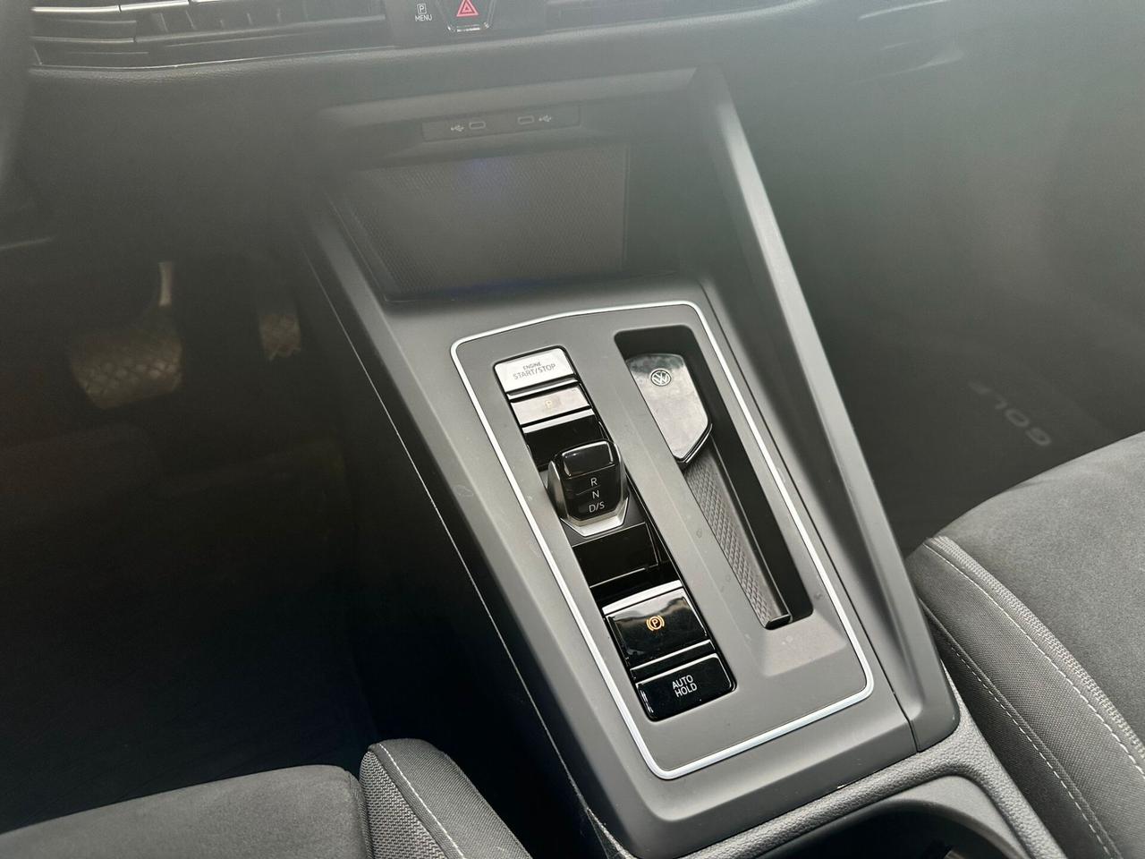 Volkswagen Golf 1.5 TGI DSG Style