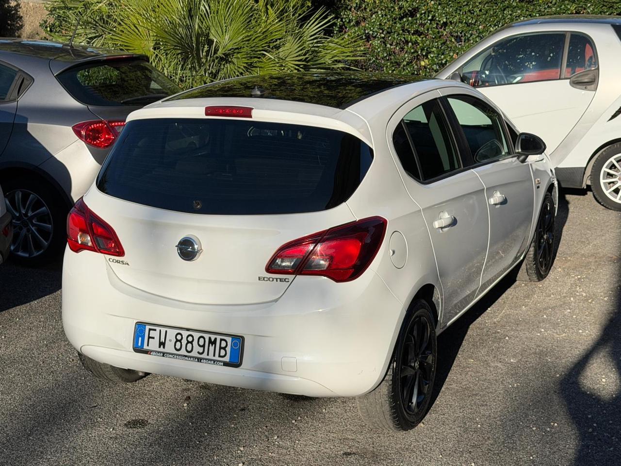 Opel Corsa 1.4 90CV GPL Tech Coupé Black Edition
