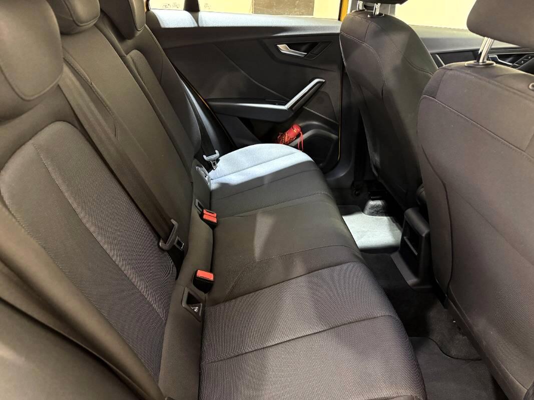 Audi Q2 1.6 tdi Business s-tronic