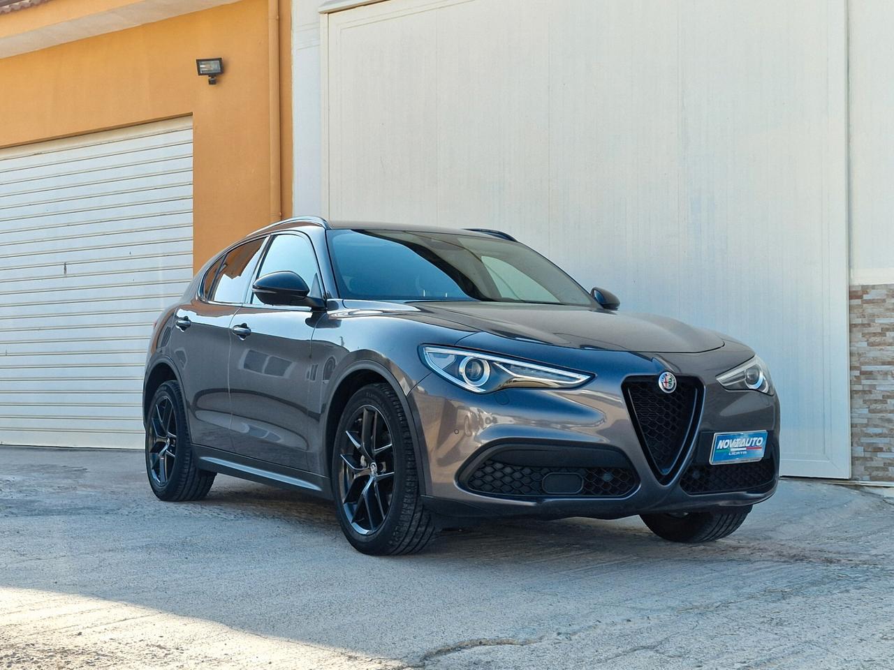 Alfa Romeo Stelvio 2.2 Turbodiesel 160 CV AT8 RWD Sport-Tech