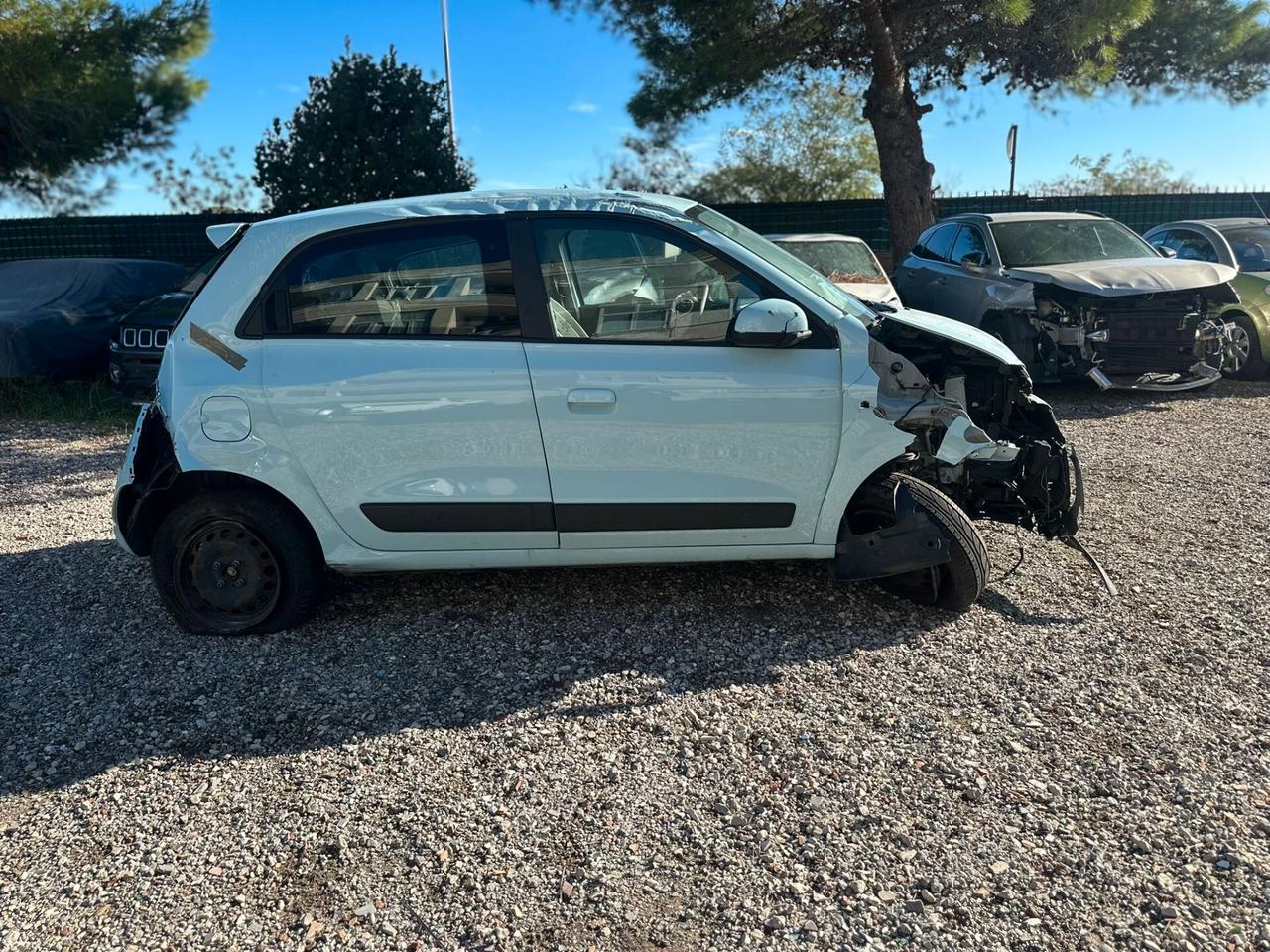 Renault Twingo TCe 90 CV GPL La Parisienne