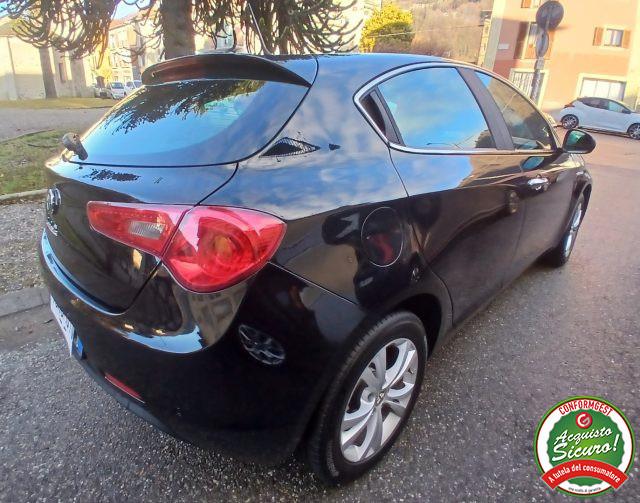 ALFA ROMEO Giulietta 1.6 JTDm-2 105 CV Distinctive