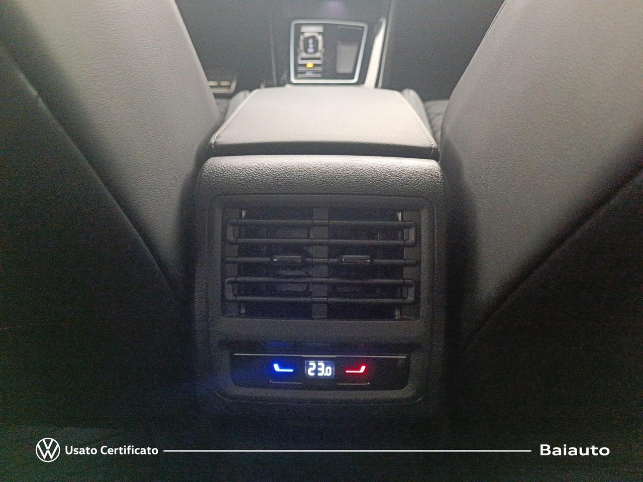 Volkswagen Golf 2.0 tdi scr 150cv r-line 4motion dsg