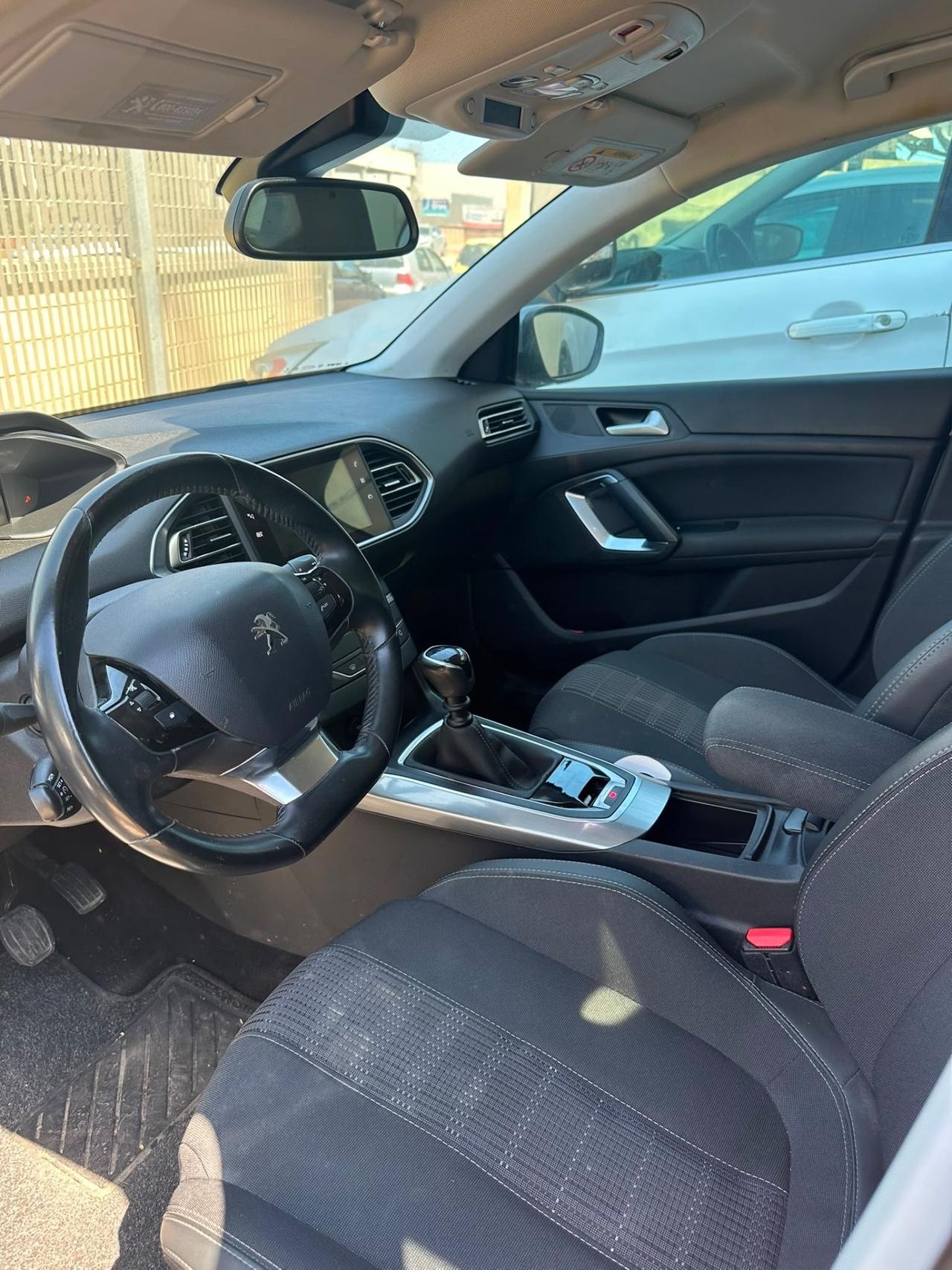 Peugeot 308 BlueHDi 130 S&S SW GT Line