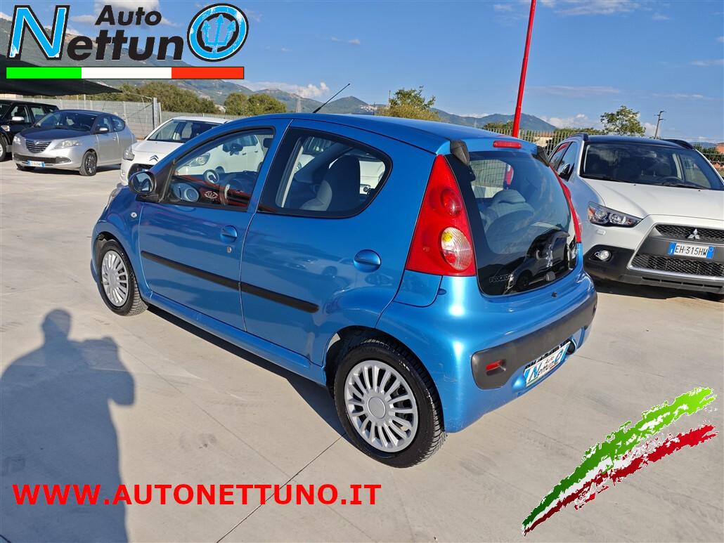 Peugeot 107 1.0 68CV 5p. Sweet Years 2Tronic Automatica