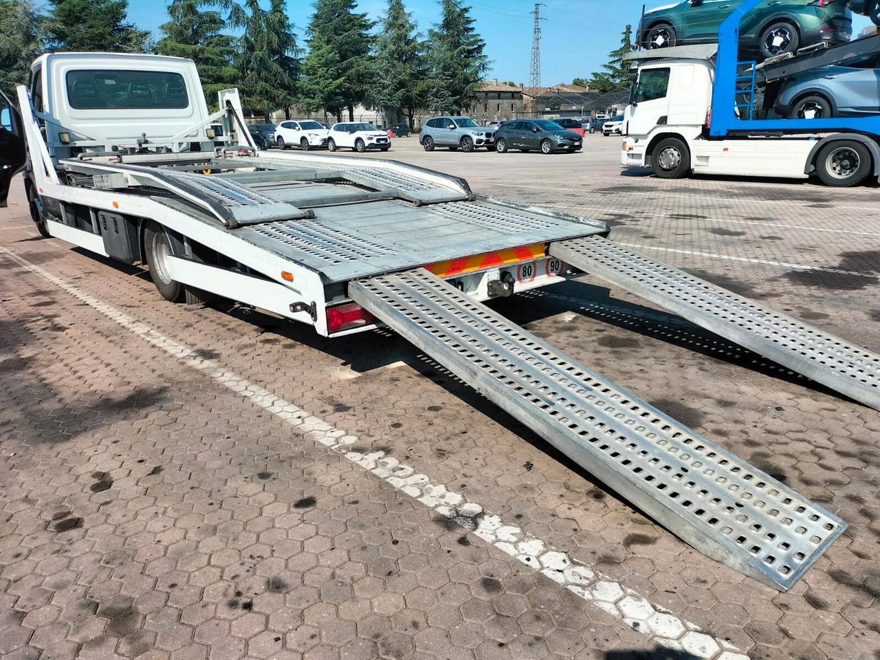 Carroattrezzi Iveco Daily 72-180 PATENTE C