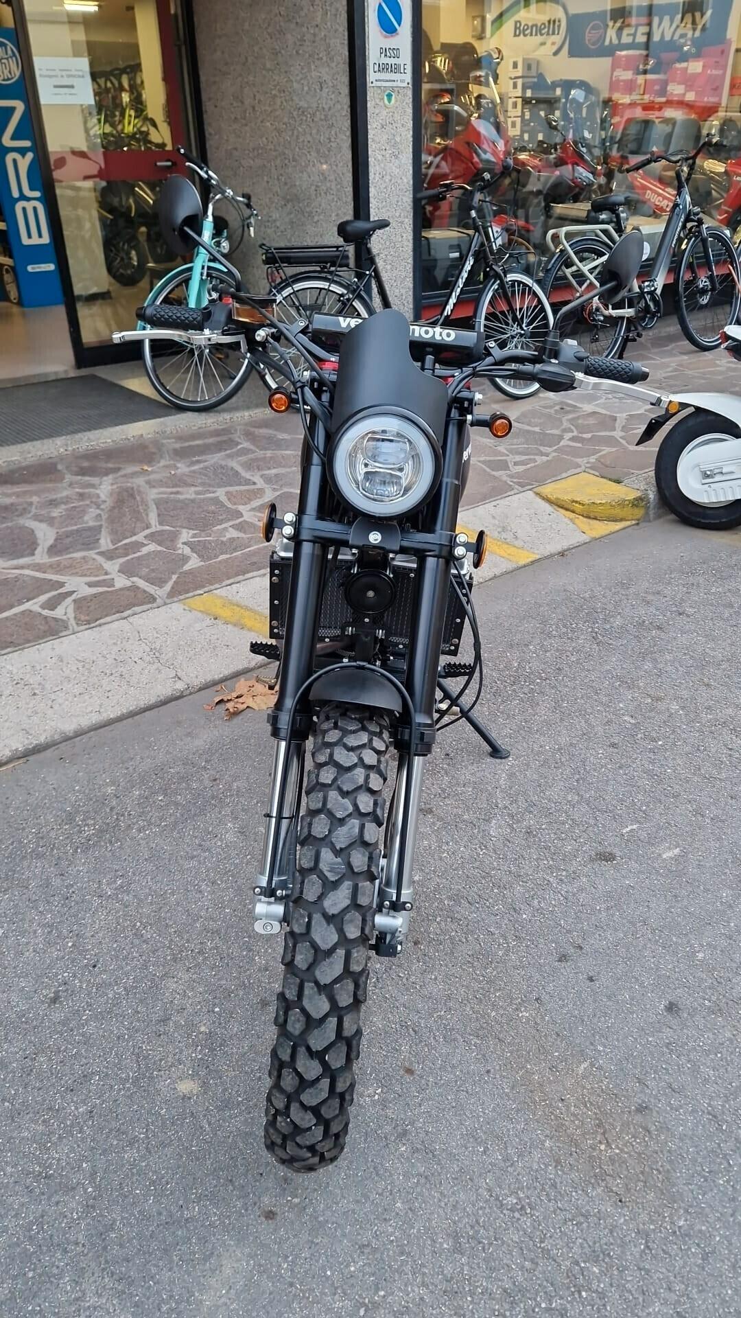 VERVE MOTO TRACKER 250 C.C.