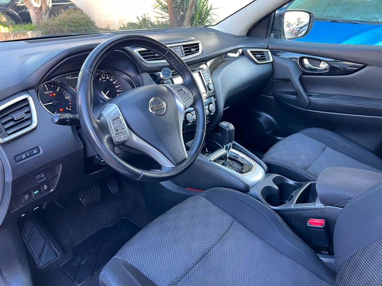 Nissan Qashqai 1.6 dCi X-Tronic 2WD N-CONNECT
