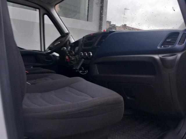 IVECO DAILY 35C12