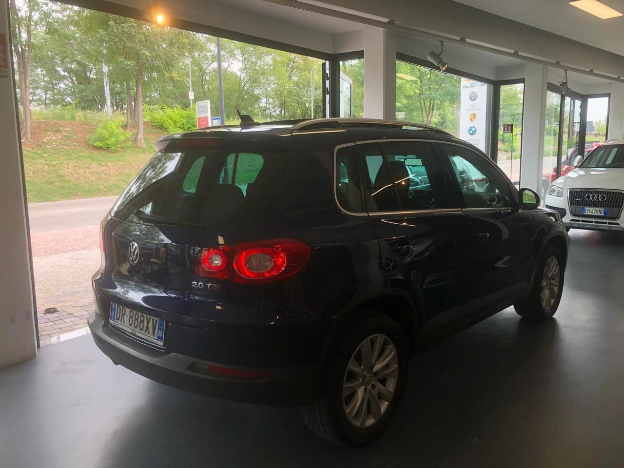 Volkswagen Tiguan 2.0 TSI tiptronic Sport & Style (18°)