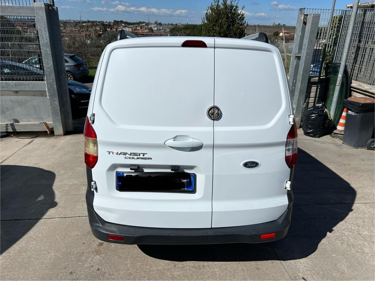 Ford Transit Courier Transit Courier 1.5 TDCi 75CV Van Trend