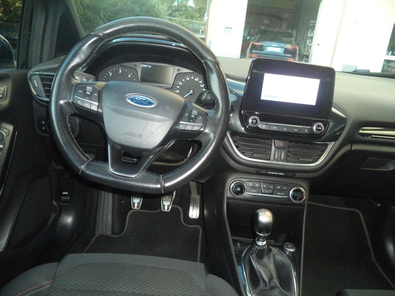 Ford Fiesta 1.5 TDCi 5 porte ST-Line