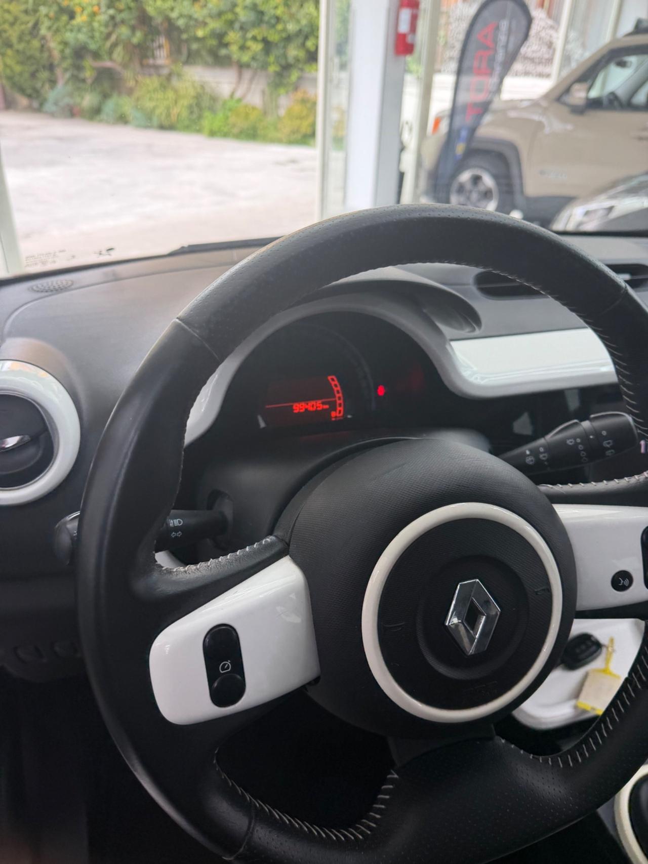 Renault Twingo SCe Lovely