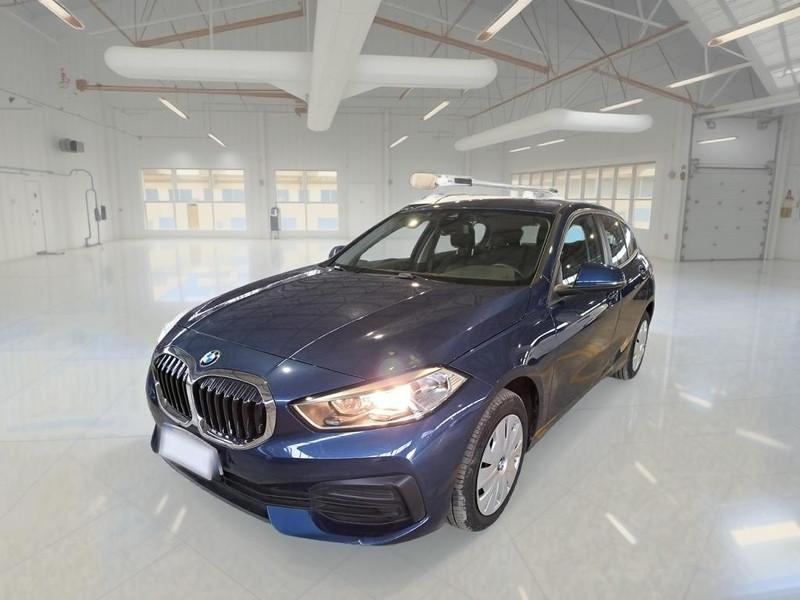 BMW 116 5 PORTE BERLINA