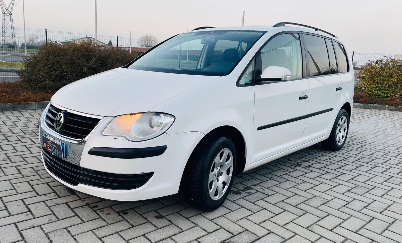 Volkswagen Touran 2.0 metano Conceptline Ecofuel