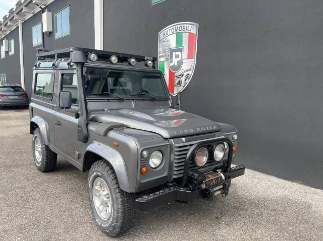 Land Rover Defender Defender 90 2.4 td 6 posti