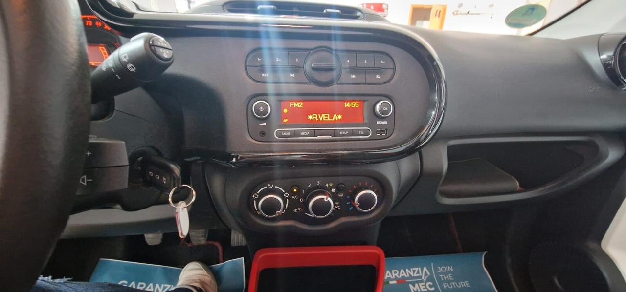 Renault Twingo TCe 90 CV EDC Openair