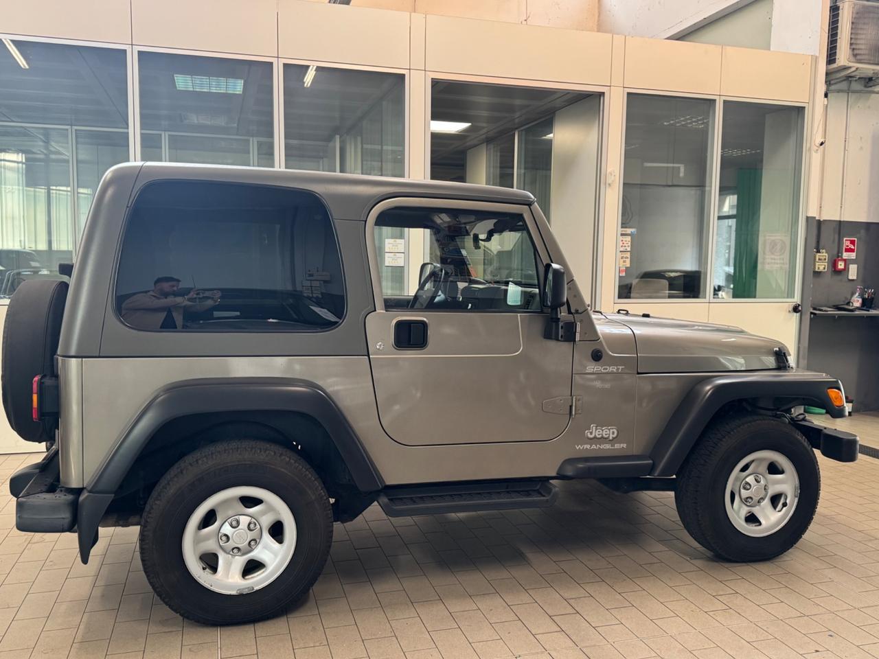 Jeep Wrangler 2.4 cat Sport BELLISSIMA