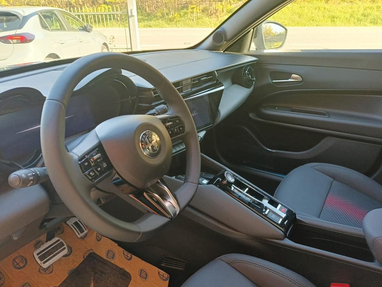 Alfa Romeo Junior 1.2 136 CV Hybrid eDCT6 Speciale