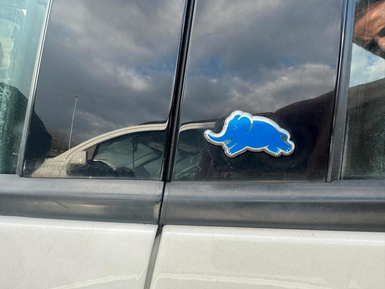 Lancia Ypsilon 1.2 69 CV 5 porte S&S Elefantino Blu