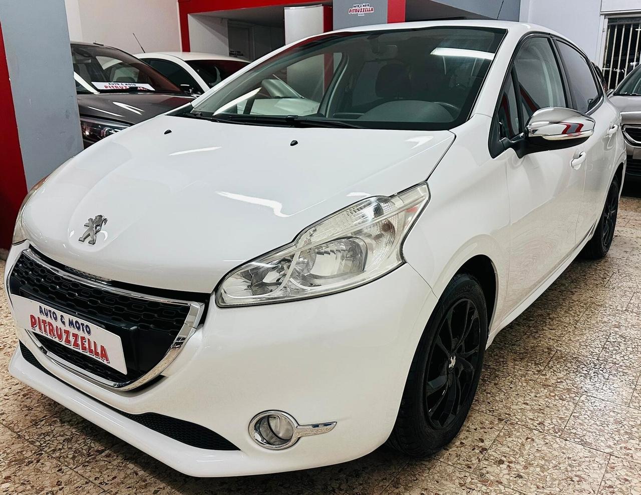 Peugeot 208 1.2 VTi 82 CV Active